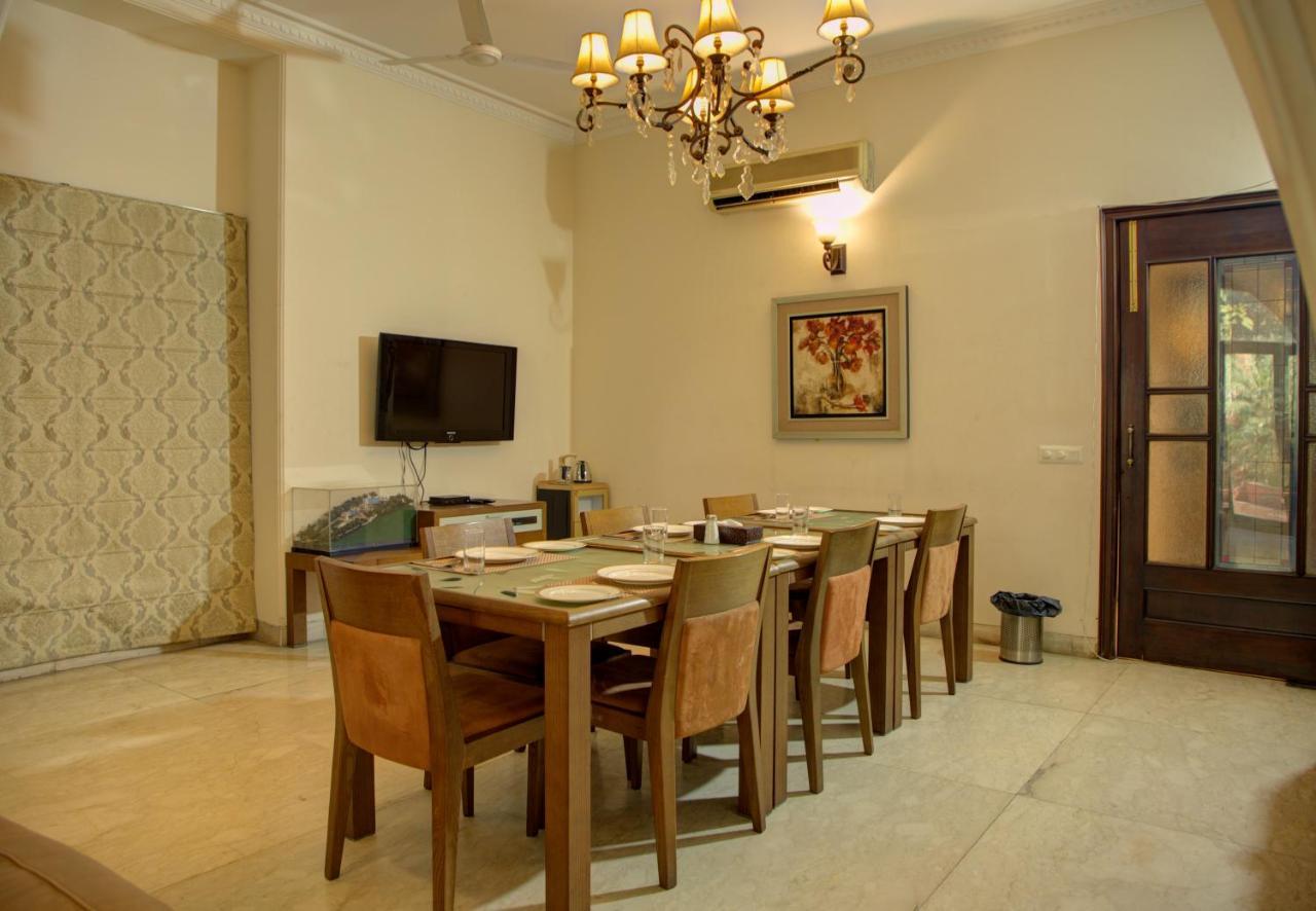 Red Brick Home By Earthaa Escapes New Delhi Buitenkant foto