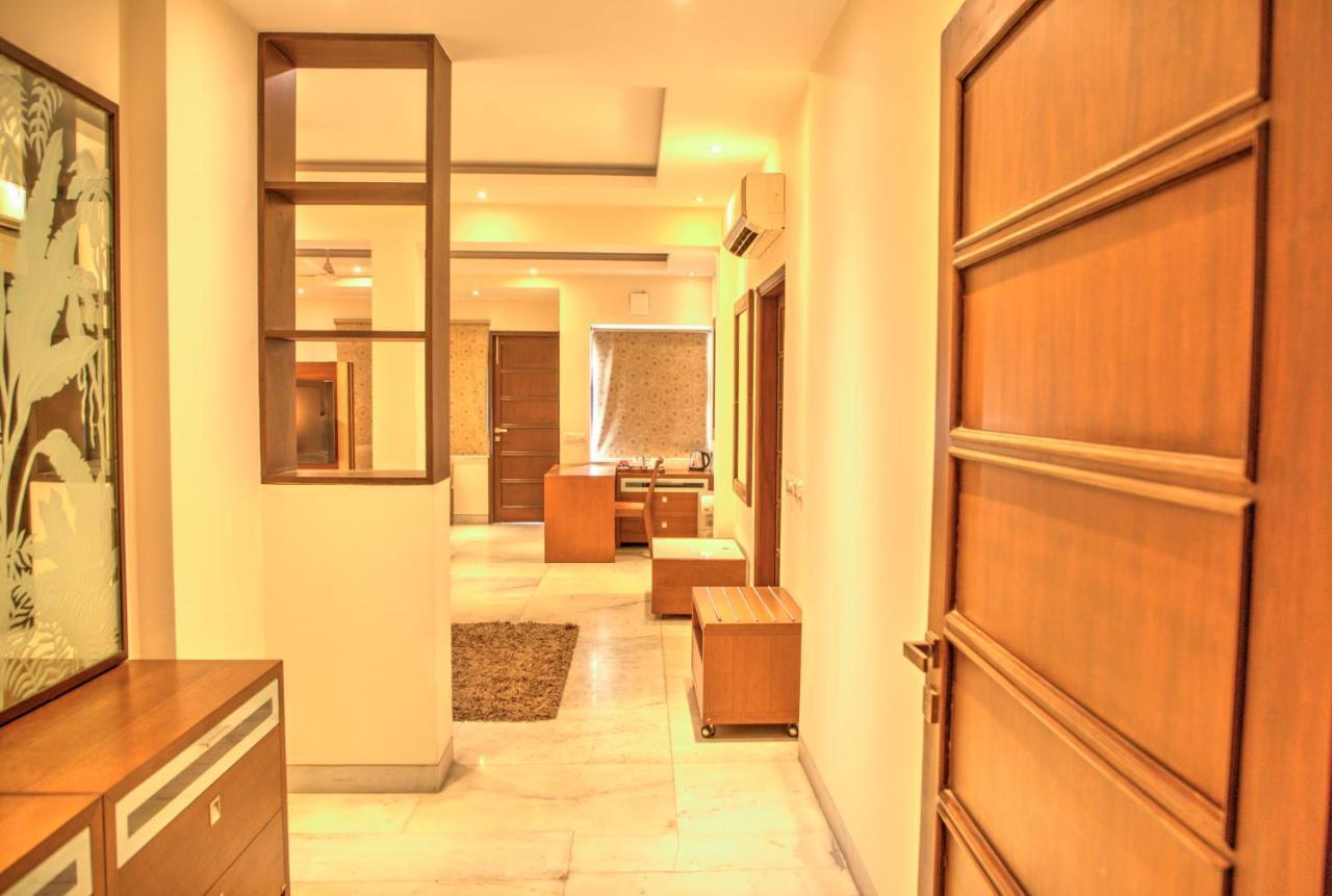 Red Brick Home By Earthaa Escapes New Delhi Buitenkant foto